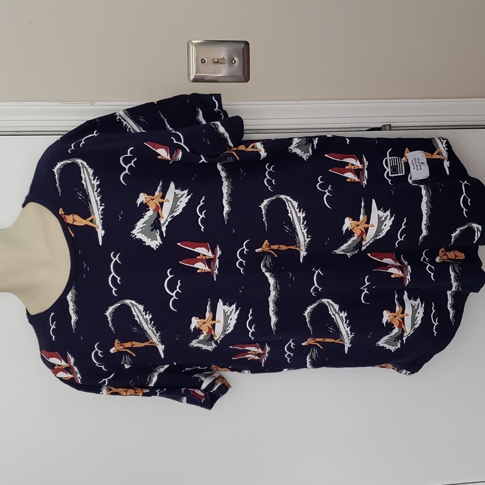 Reason Surfer Girl Shirt Size 3XL